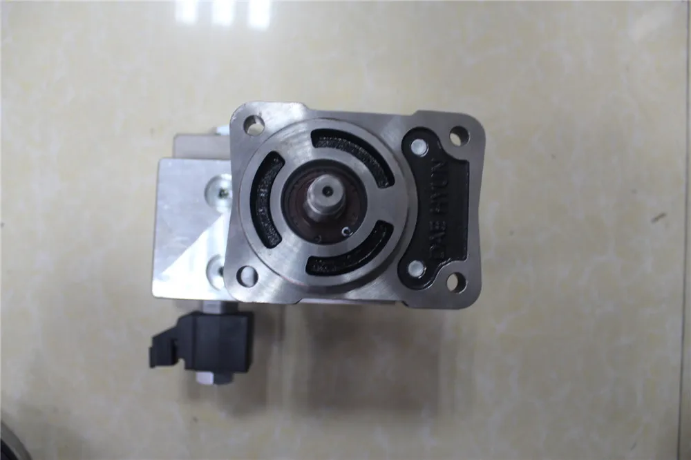 Детали экскаватора R520LC-9 R480-9 Вентиляторный насос 31q4-30202 для hyu ndai