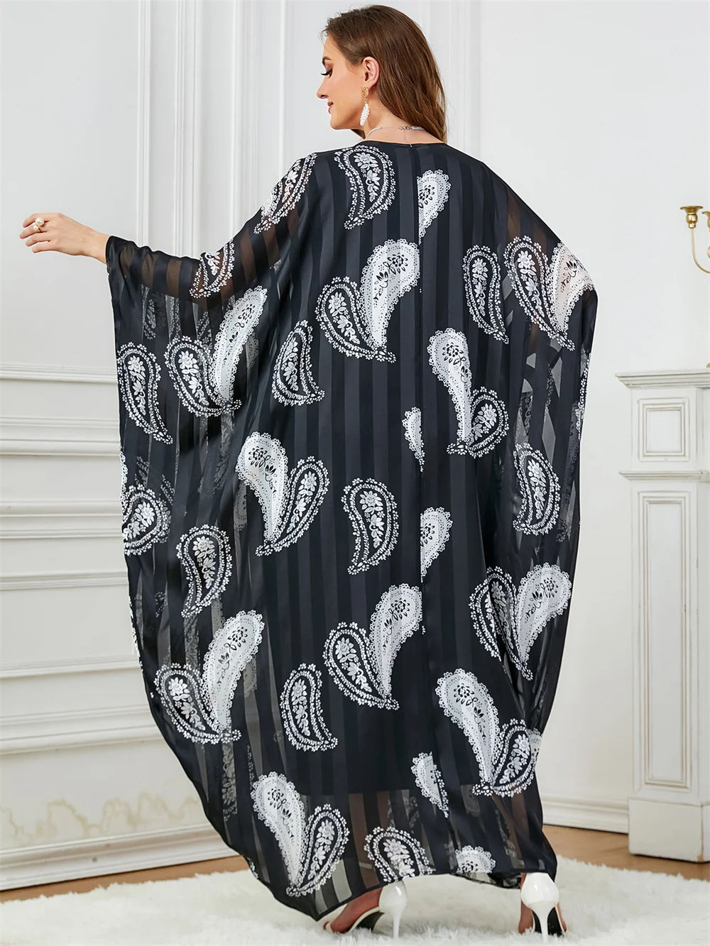 Новинка 2024 Черное макси-платье с рукавом летучая мышь роскошное мусульманское