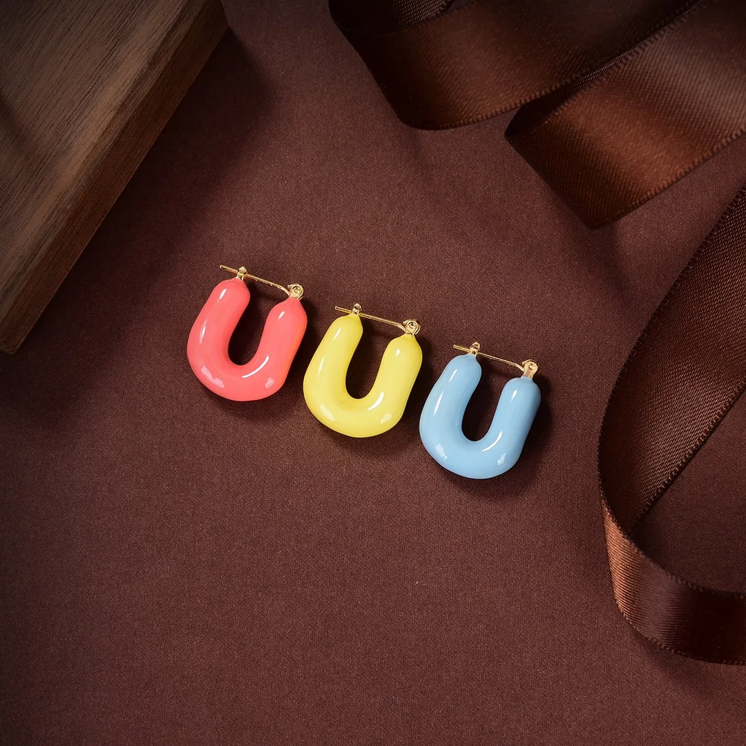 

New European and American 3-color mix and match personalized earrings