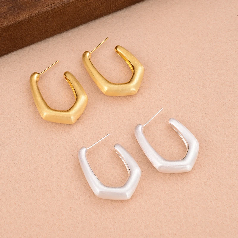 

Gold Color Chunky Hoop Earrings for Women Smooth Metal Waterdrop Thick Earring Trendy Hypoallergenic Jewelry Geometric Ear Studs