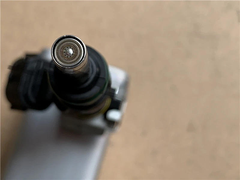 Адаптированный новый и старый топливный инжектор Outlander 4J12 Lancer 2 0 ослепительный ASX