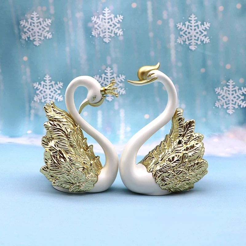

2pcs Mini Swan Couple Model Figurine Collectibles Car Interior Wedding Cake Decoration Wedding Gift for Guest Home Accessories