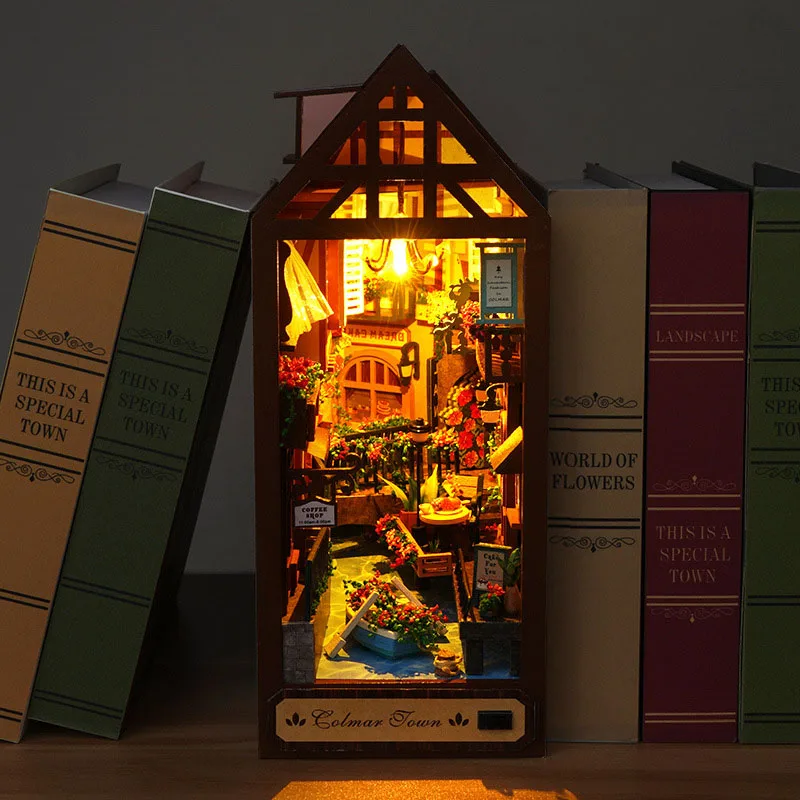 

Handmade DIY Hut Assembled Book Stand Model 3D Three-Dimensional Assembly Toy LED Lighting Decoration Ornaments