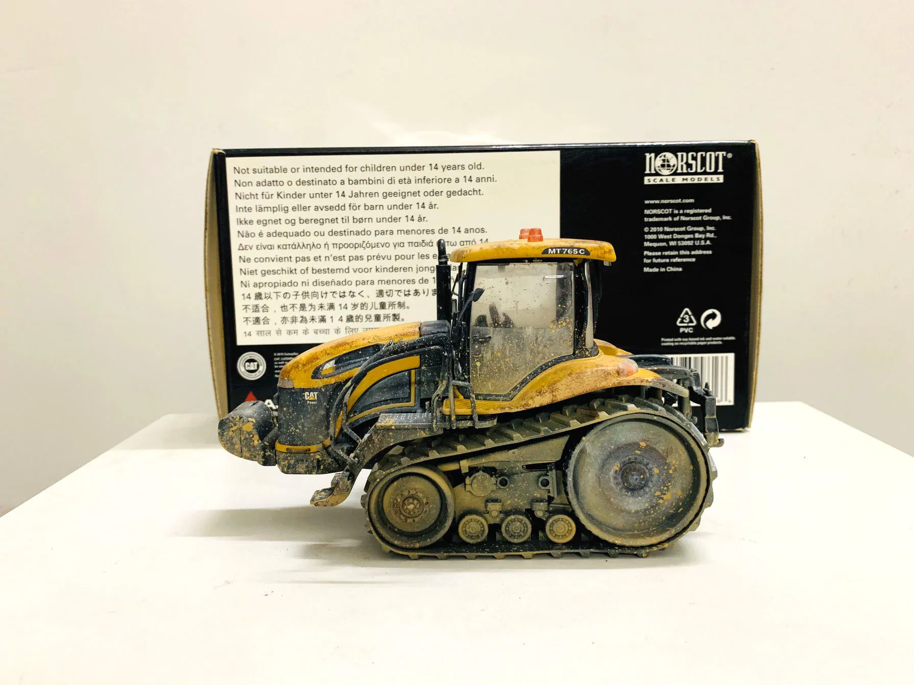 MT765C сельскохозяйственный трактор Muddy Edition масштаб 1:32 литая металлическая Модель