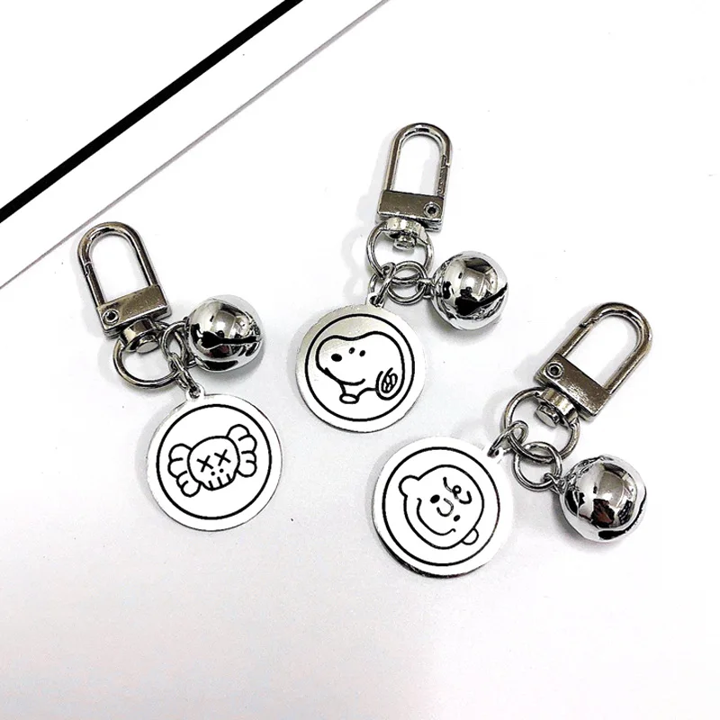 

Cartoon Snoopy Charlie Keychain Cute Keyring Fashion Couple Bag Airpods Headphone Ornament Key Chain Car Pendant Birthday Gift