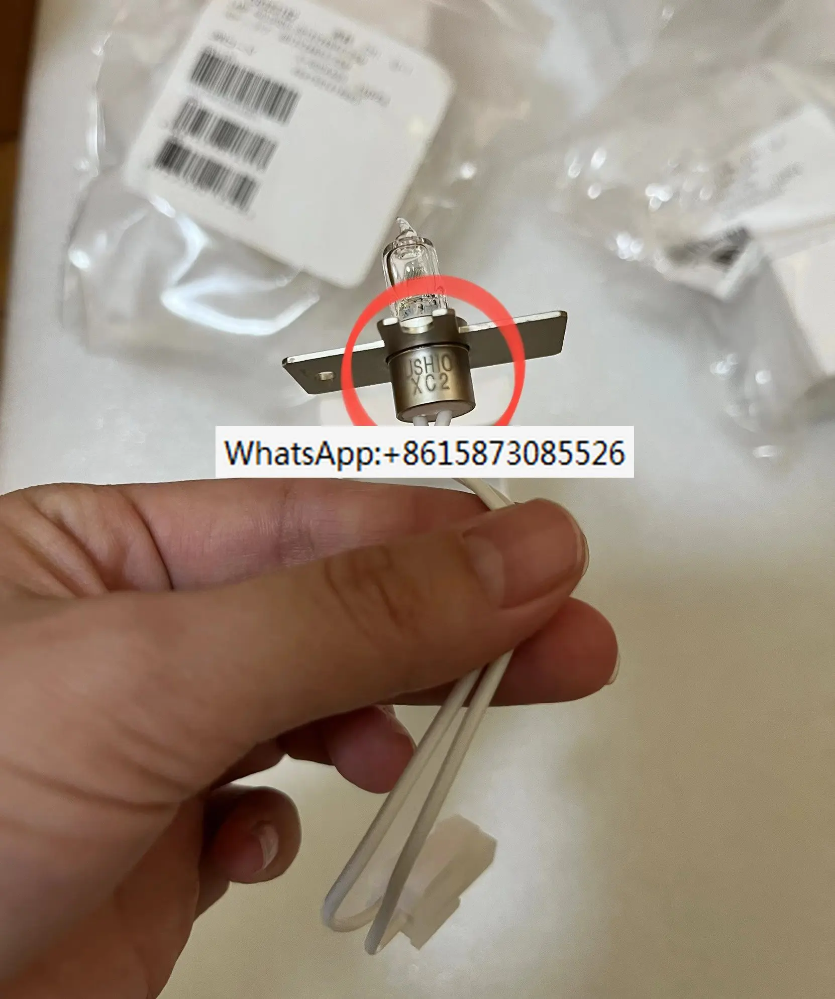 

Галогенная лампа, PN : JB12V24WF6/SSM для sysmex CS1600,CS2000,CS5100 (новинка)