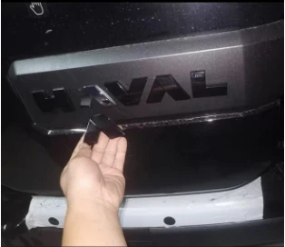 Совершенно новый значок Haval H9 второго поколения с модифицированным матовым черным глянцевым черным логотипом.