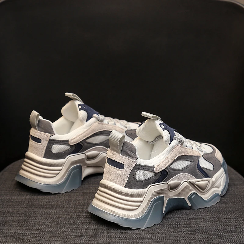 Женские кроссовки на толстой подошве повседневные дышащие с круглым носком