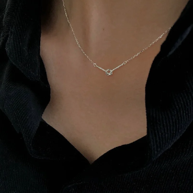 

925 Sterling Silver Simple Butterfly Irregular Round Love Pendant Necklace Women's Light Luxury Party Jewelry Gift Box