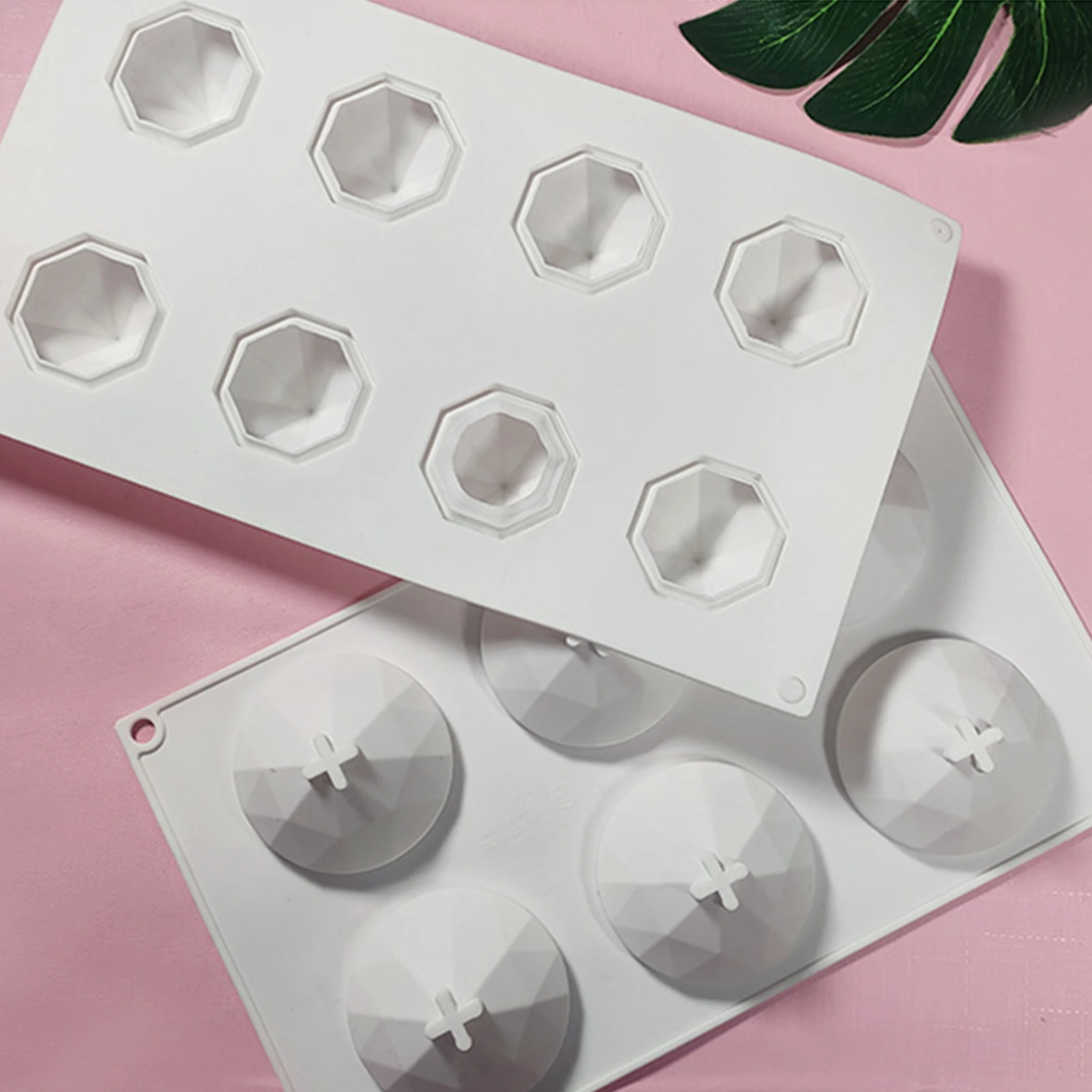 

Cake Mold For Baking 1Pcs Reusable Diamond Shaped Silicone Mould Kitchen Mousse Cake Baking Tools Accessories For Christmas Vale