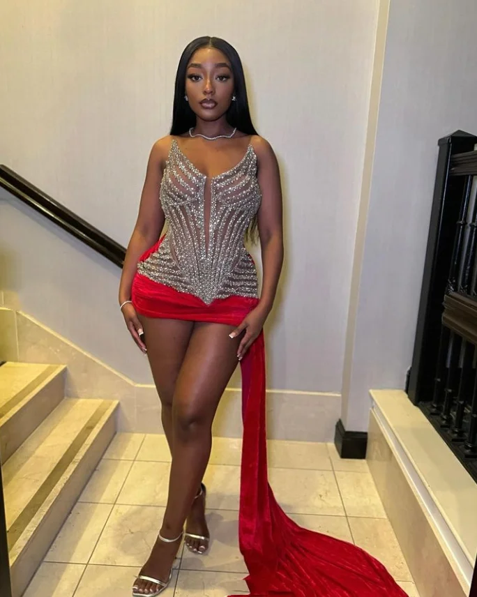 Женское Короткое платье со стразами блестящее Прозрачное с U-образным вырезом и