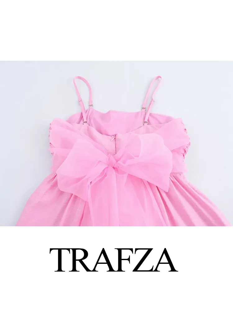 Женское платье трапециевидной формы TRAFZA розовое длинное на бретельках без