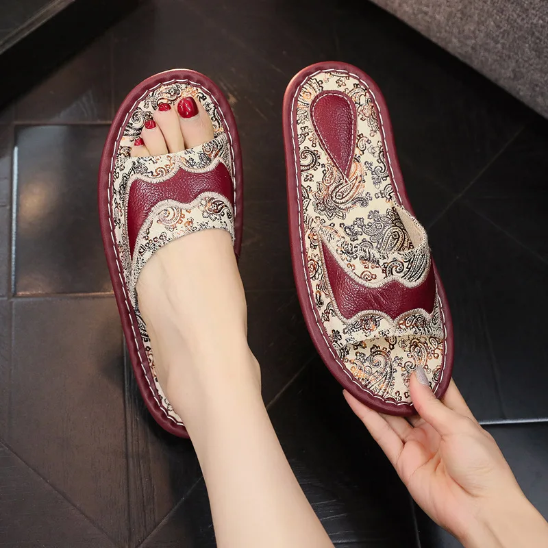 Genuine Leather Women Slippers Fashion Embroidery Home Floor Slides Men Spring Summer Soft Sole Outdoor Sandals Couple Shoes