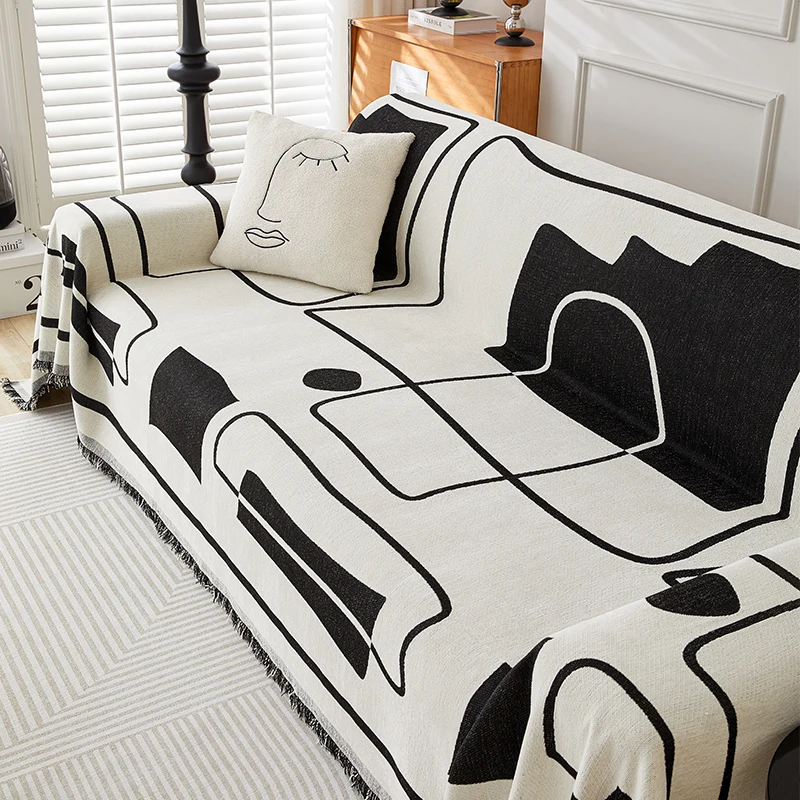 

Черное геометрическое покрывало для дивана, универсальный современный простой тканевый двухсторонний чехол для дивана с когтеточкой и защитой от кошек, покрывала