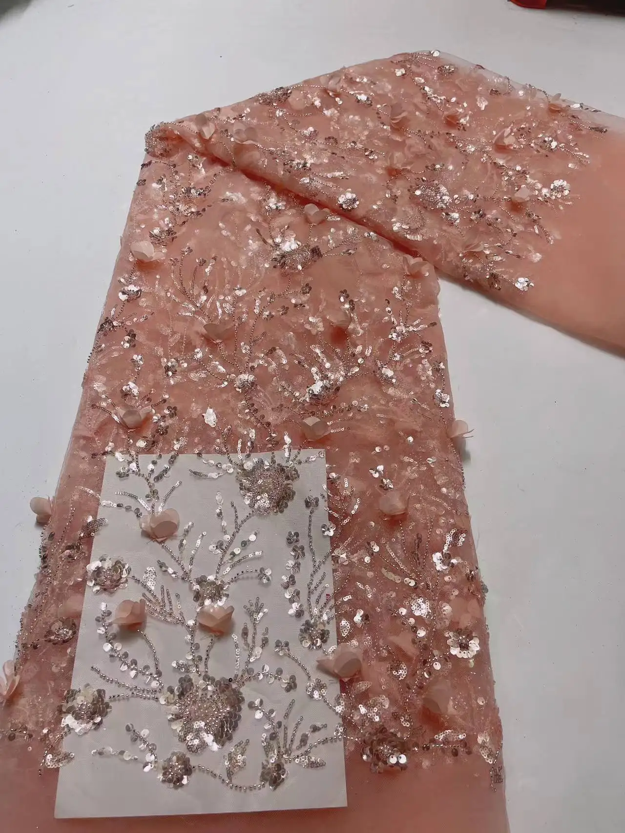 

Africa Morden Embroidered Tulle Net Fabric Beads Luxury French 3D Flower Mesh Lace Evening Wedding Party Dress