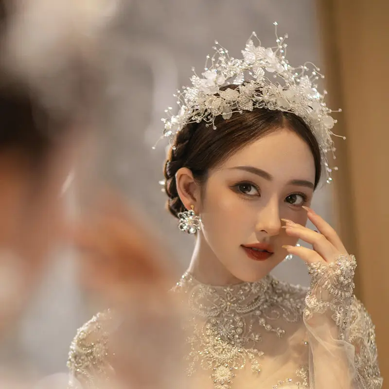

Korean Bride Headdress White Double-layer Hair Hoop Handmade Pearl Fashion Crown Simple and Elegant Dress Accessories Tiara