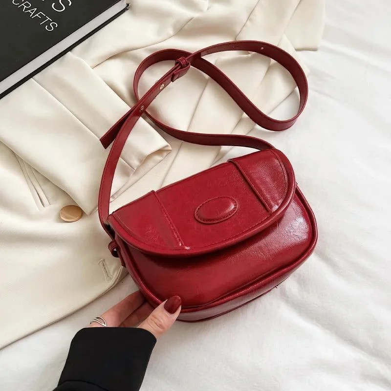 

Women Fashion PU Leather Shoulder Bag Retro Small Crossbody Bag New Female Casual Ins Messenger Bag Niche Explosion Saddle Bag