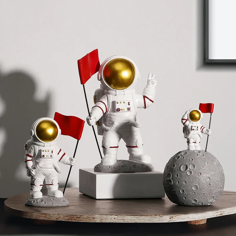 

Nordic Creative Take The Flag Astronaut Small Ornaments Space Living Room TV Cabinet Porch Desktop Children's Room Decoration