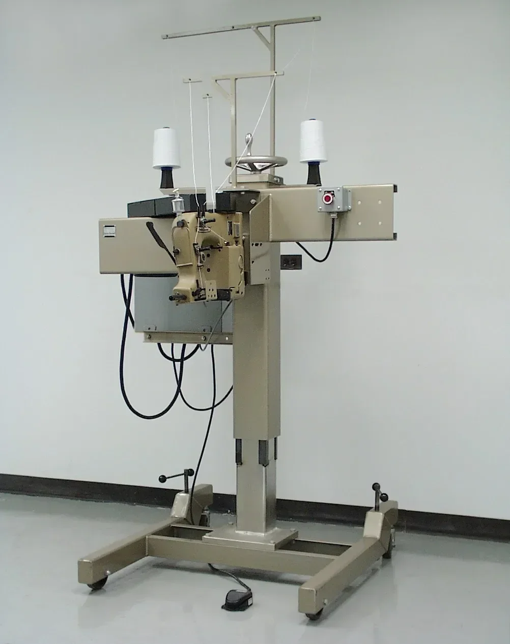 GK35-2C Машина для доводки пакетов l шитья GK35