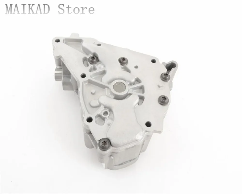 Фото Масляный насос для BMW X4 F26 20dX 20iX 28iX 30dX 35dX 35iX M40iX 11417610378 №2