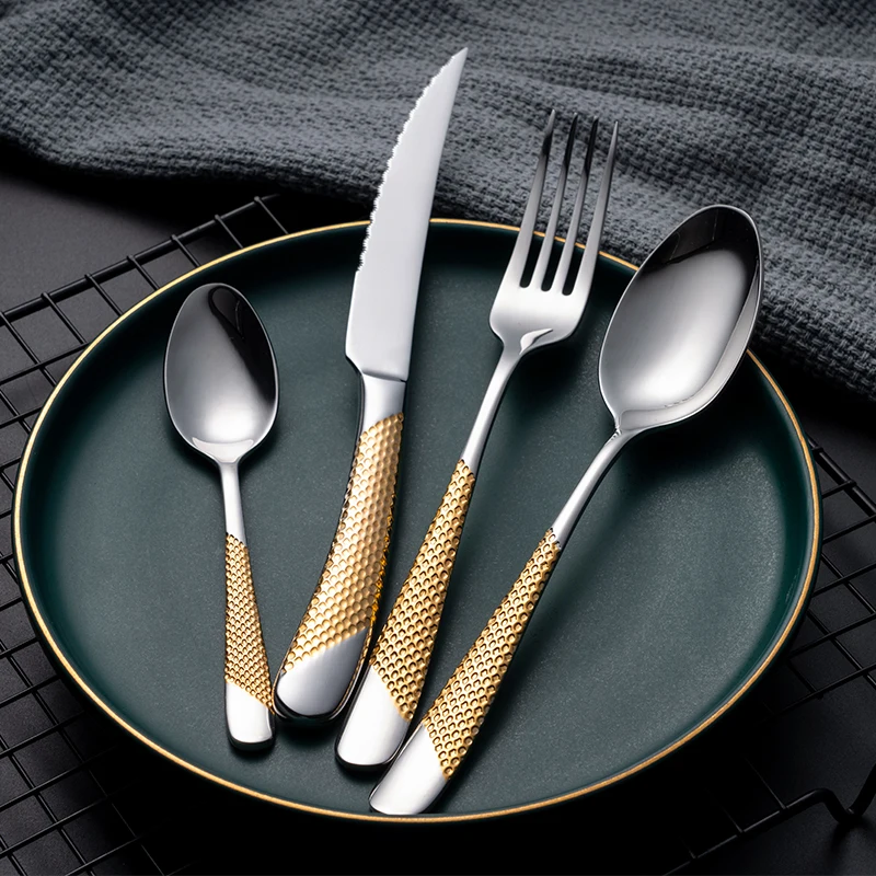 

Luxury Reusable Cutlery Set European Style Stainless Steel Cutlery Set Golden Colour Wedding Bestekset Kitchen Tableware 50