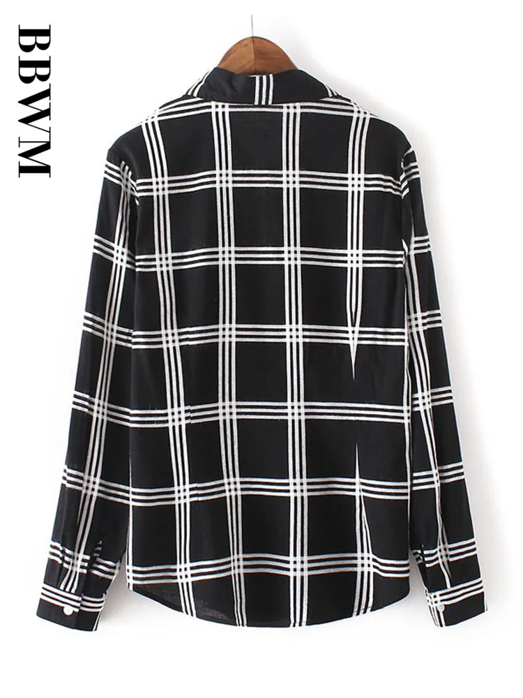 Милая клетчатая однобортная женская рубашка с отворотом и длинным рукавом в