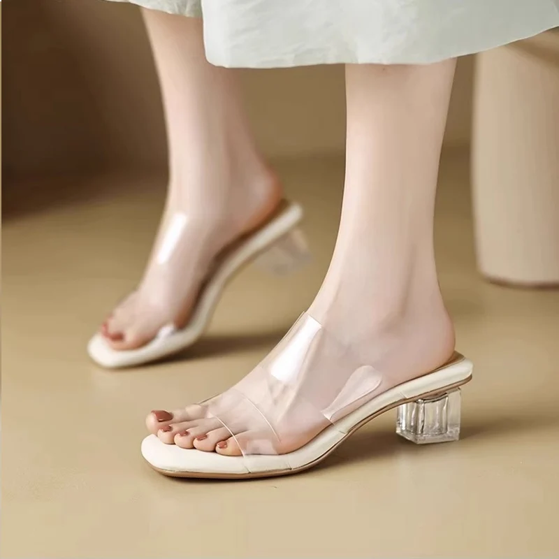 Soft Padded Crystal Heeled Mules Woman Transparent PVC Sandals Ladies Fashion Slip-on Square Toe Low Heel Clear Slipper Shoes