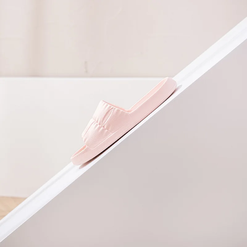 Fashion Women Summer Soft Slippers Thick Platform Bathroom Home Men Indoor Non-slip Anti-slip Female Cloud Cushion Slides