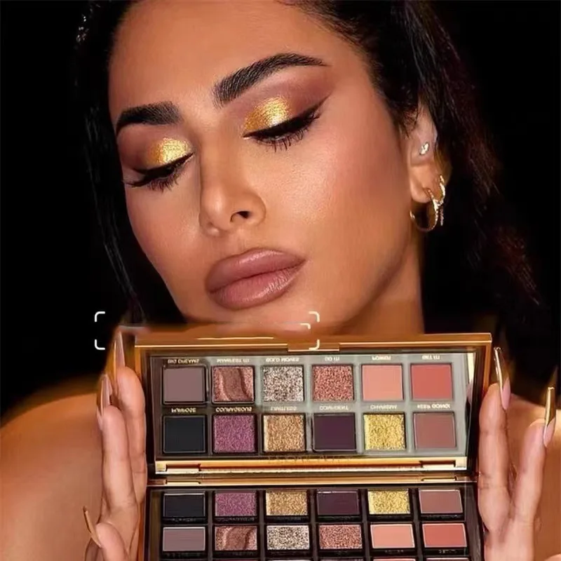 

Golden Desert 18 Color Eye Shadow Plate Makeup Pearlescent Matte Eye Makeup Makeup glitter eyeshadow makeup palette DES22