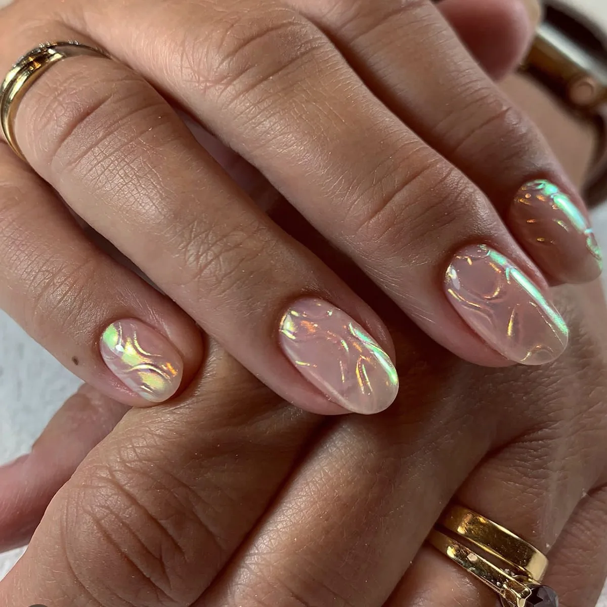 Halo Dyeing Gold Lines Aurora Powder Ripple Глянцевые короткие круглые накладные ногти Нейл-арт