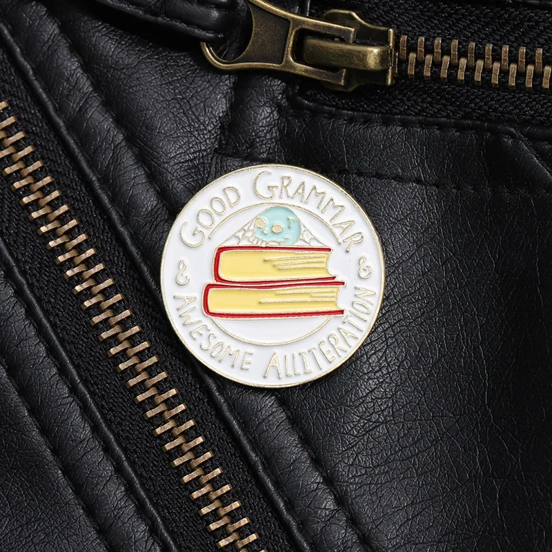 Удивительная Книга Alliteration хорошие аксессуары для грамматики значок студентов