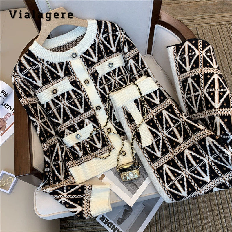 

Korean Fashion Luxury Vintage Two-piece Set Women Long Sleeve Cardigan Top + Elastic Waist Trousers Sets Elegant Pants Suits