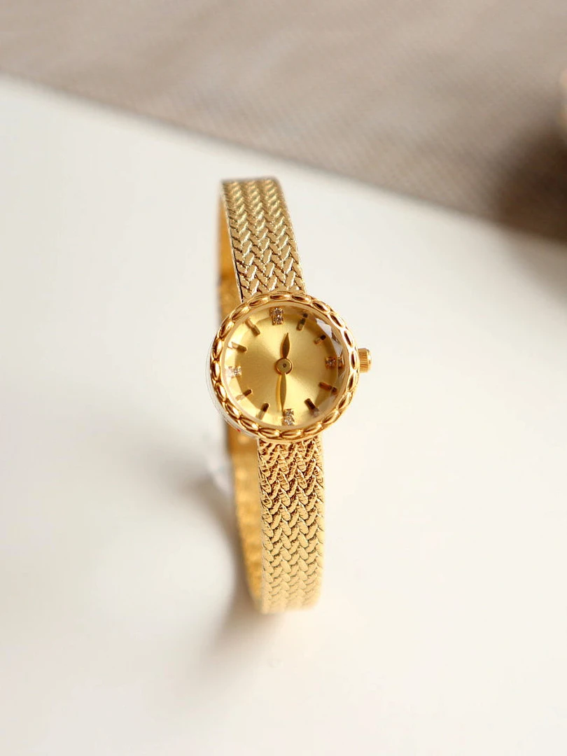 

Women Mini Size Quartz Watch Clock Watches Gold Copper Small Dial Luxury Gift Reloj for Female Ladies Imported Quartz Wristwatch