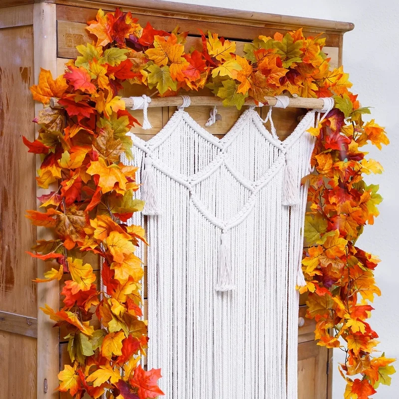 

1.75M Artificial Maple Leaf Vine Autumn Maple Leaf Fake Garland for Christmas Halloween Thanksgiving Party Fireplace Fall Decor