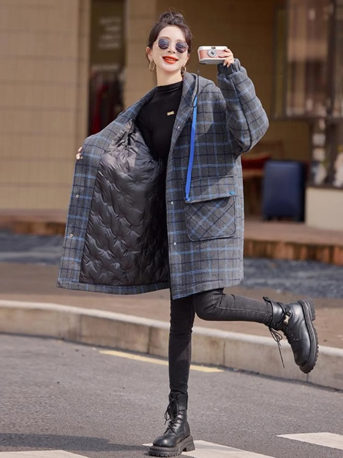 Корейская серия клетчатый шерстяной пуховик с капюшоном женский зимний 2024 новое