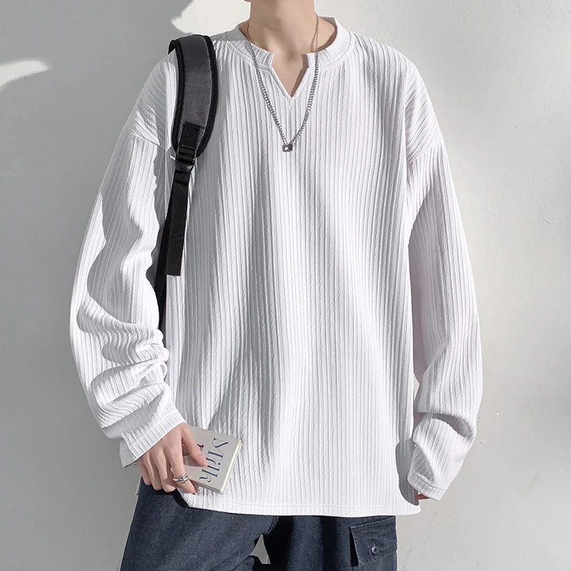 

Мужская футболка с V-образным вырезом, длинным рукавом