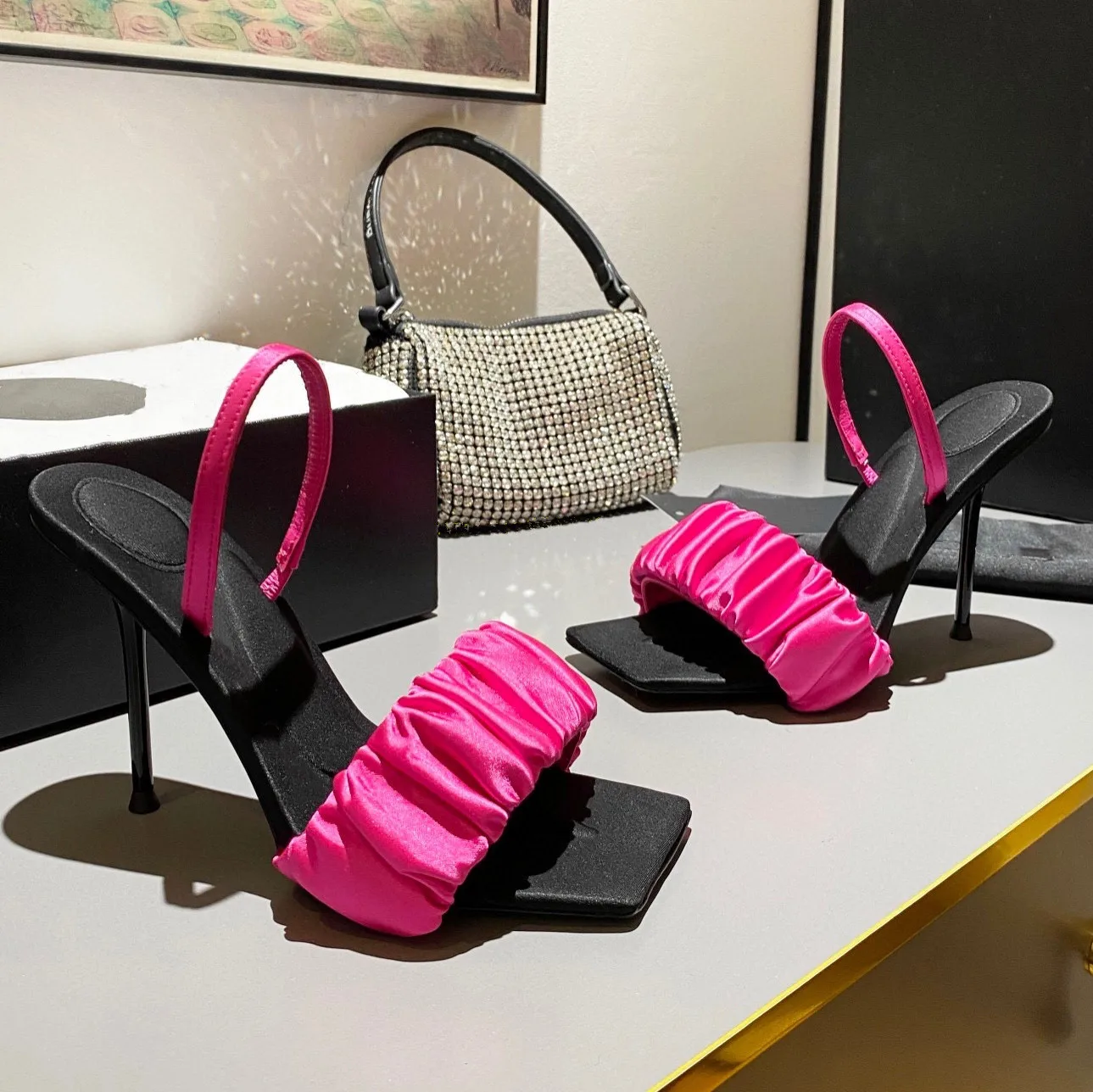 

2022 European and American spring new high-heeled satin pleated slippers