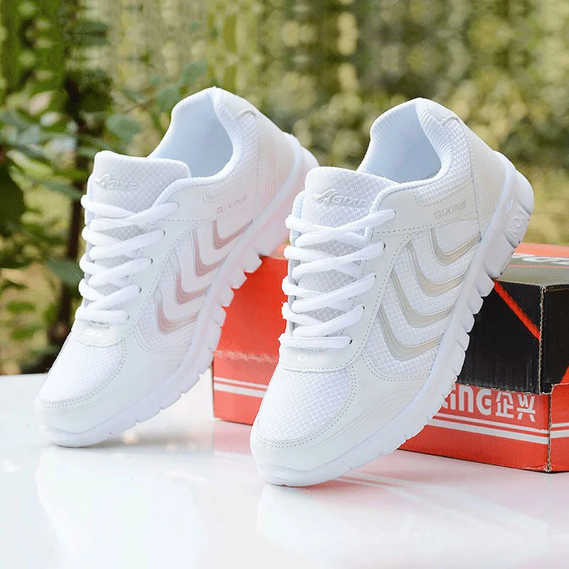 

Sports Shoes Women 2022 Spring Summer Women Sneakers Mesh Breathable Wear-resistant Outdoor White Running Shoes Women