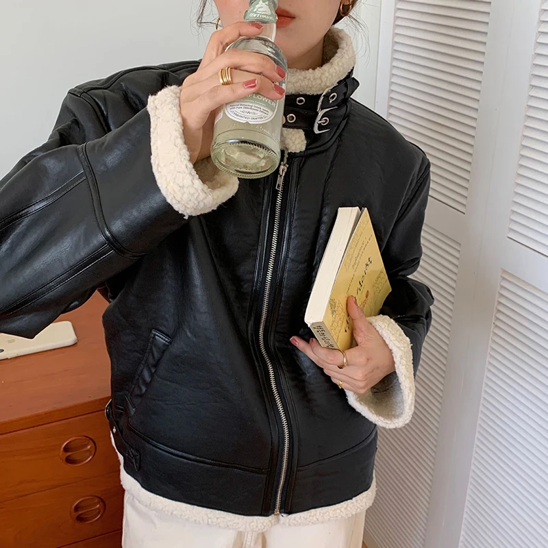 Faux Fur Coat Women Fall Winter Jacket 2022 New Loose Warm Lambswool Thicken Locomotive Lapel Female Coat PU Outerwear