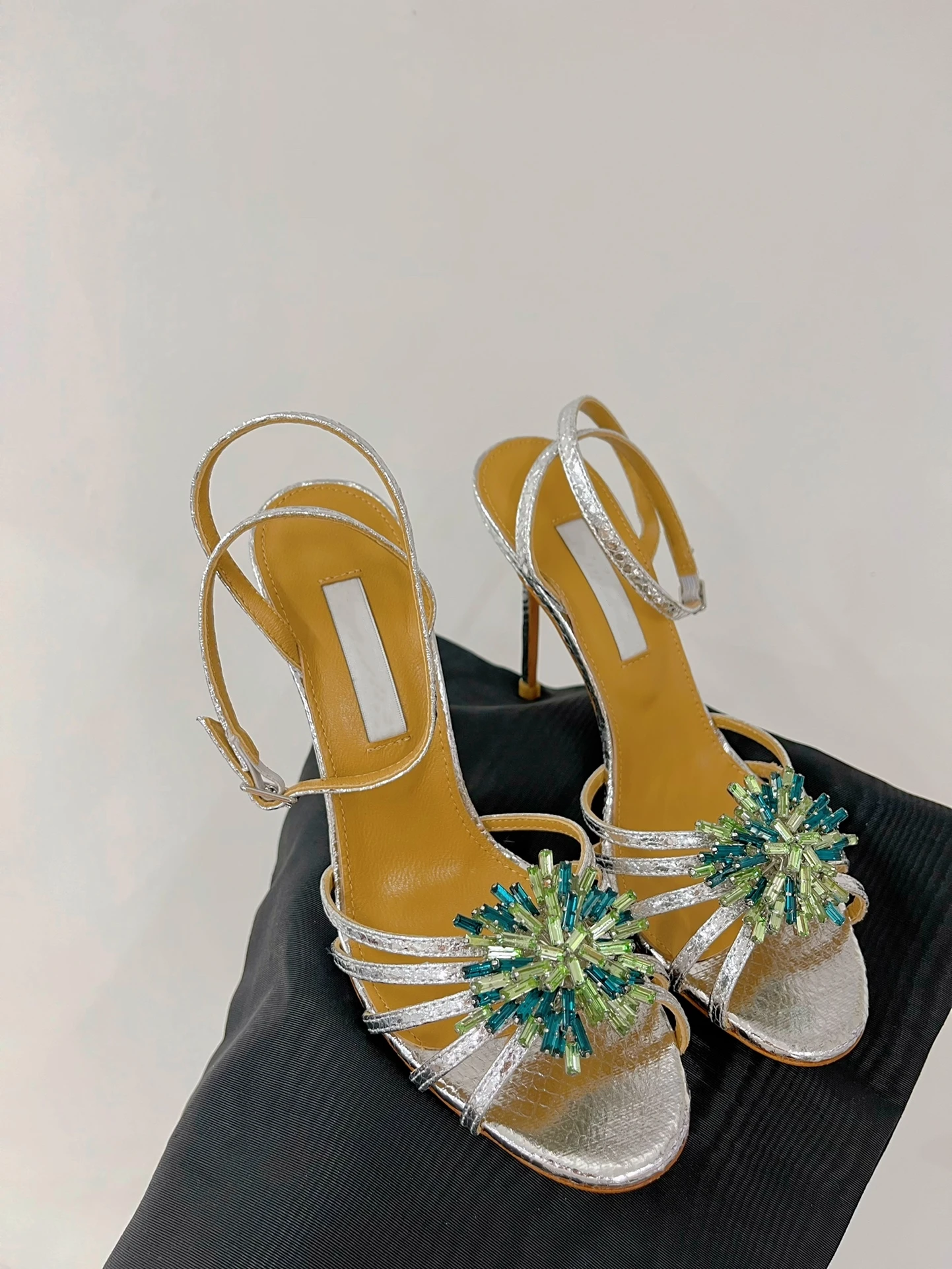 

Woman High Heels Blossom Rhinestone Sandals derma Summer Sandalias Ladies One-line Ankle Strap Colorful flower Crystal Shoes
