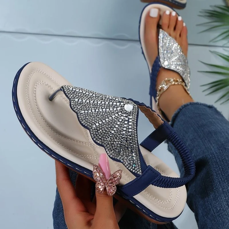 2023 New Bohemian Style Women Casual Summer Beach Sandals Rhinestone Decor Clip Toe Lady Flat Beach Gladator Sandals Size 35-43