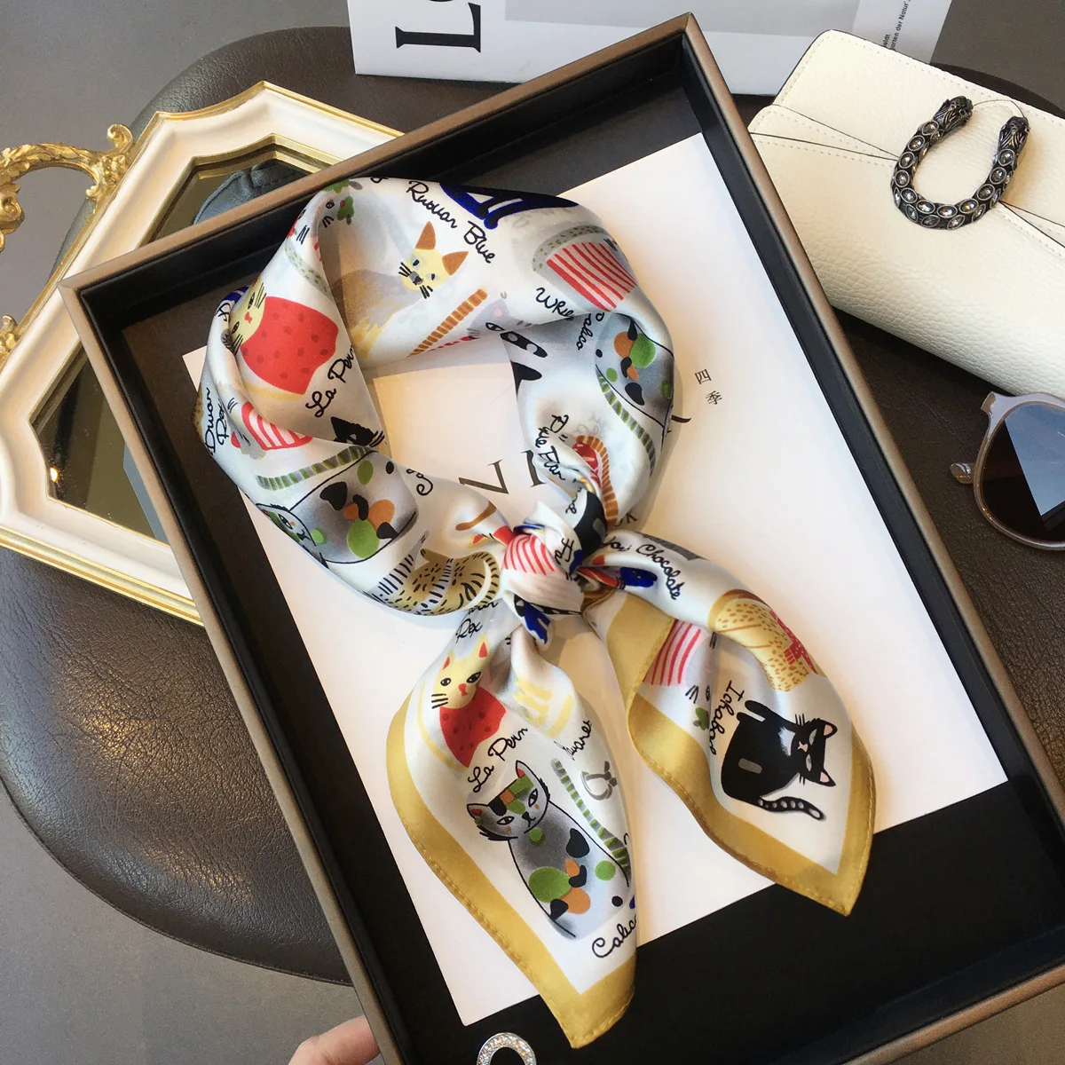 Роскошный брендовый 2022 Шелковый квадратный шарф Женская повязка на голову с