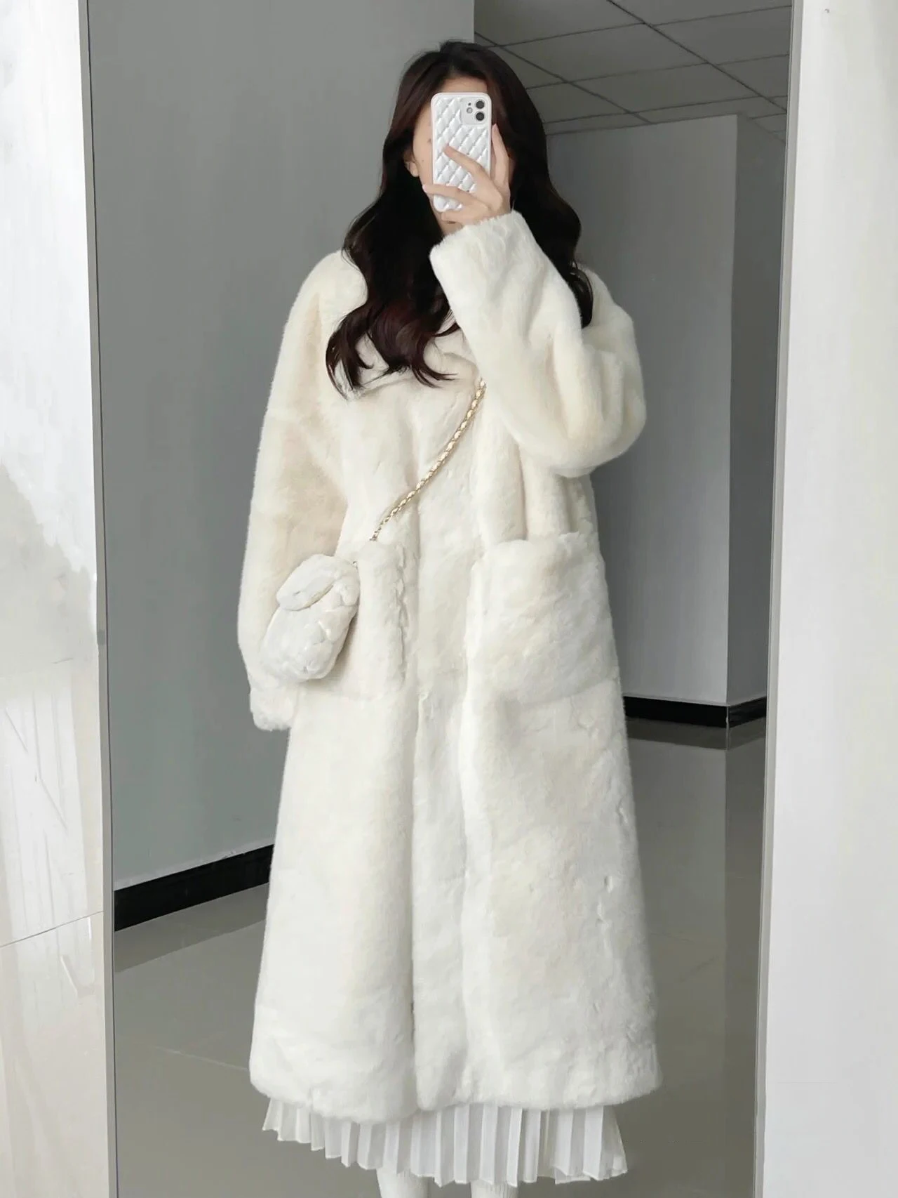 2022 New Women Winter Faux Fur Coat Long Fur Coats Thick Warm Female Plush Plus Size Loose OverCoat