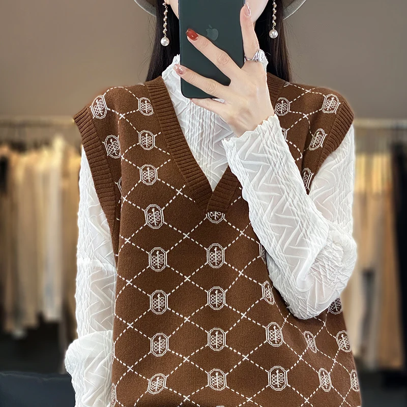 

Pullover Cashmere Vest Fashion Comfortable Knitted Women's Sleeveless Sweater V-Neck New woman100% Pure Wool Vest brand