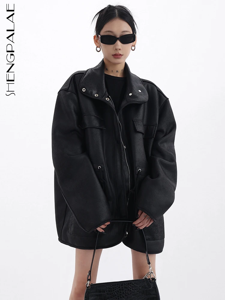 

SHENGPALAE свободная кожаная куртка для женщин, осень 2023, новинка, отворот, молния, карман, пэчворк, высокая улица, однотонное пальто, топы 5R6024