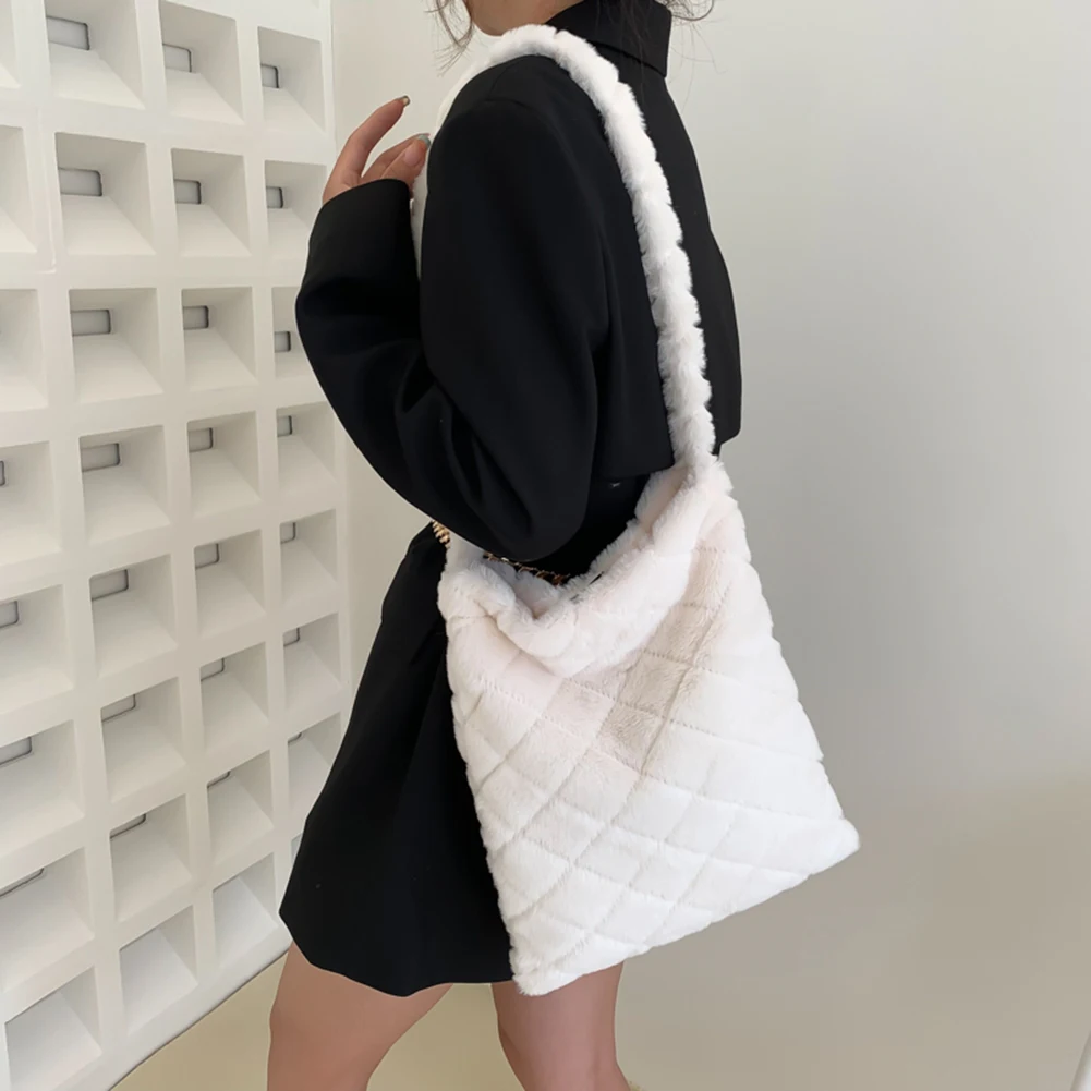 

Женские кошельки, сумочки, вместительная сумка через плечо, мягкая плюшевая пушистая меховая сумка с ромбовидным узором для осени и зимы, дл...