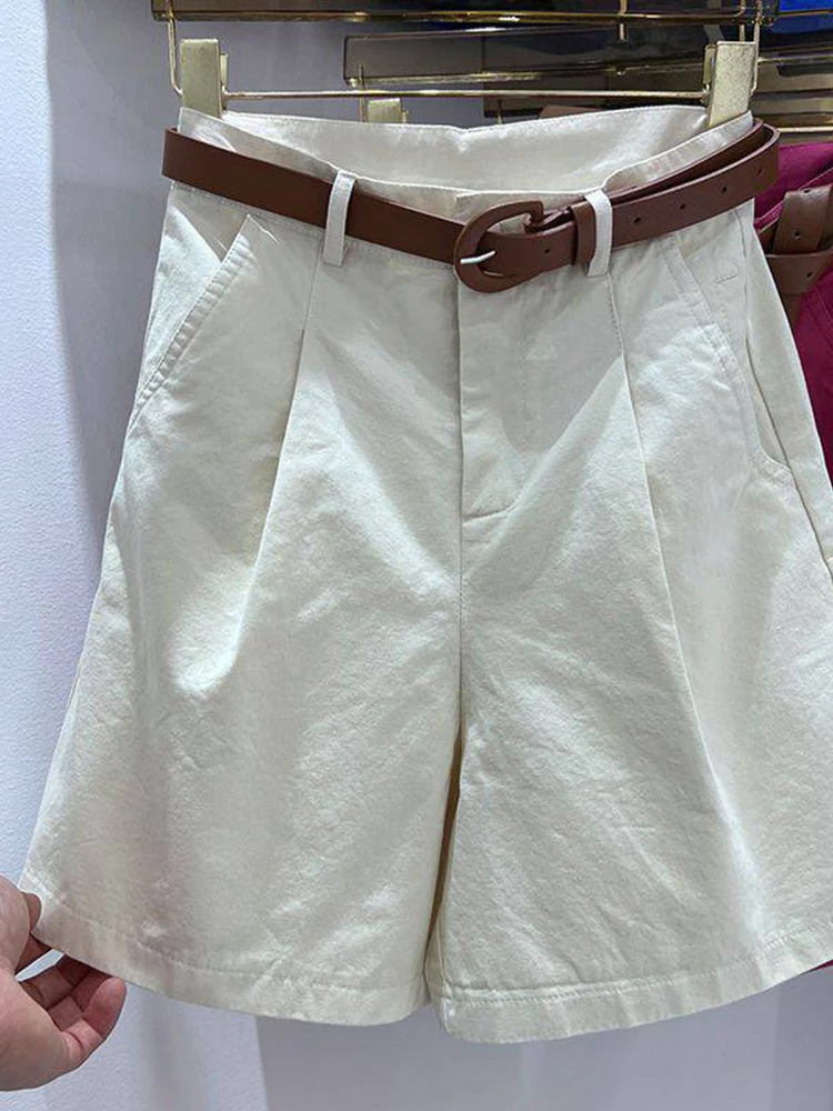 Женские джинсовые шорты с завышенной талией