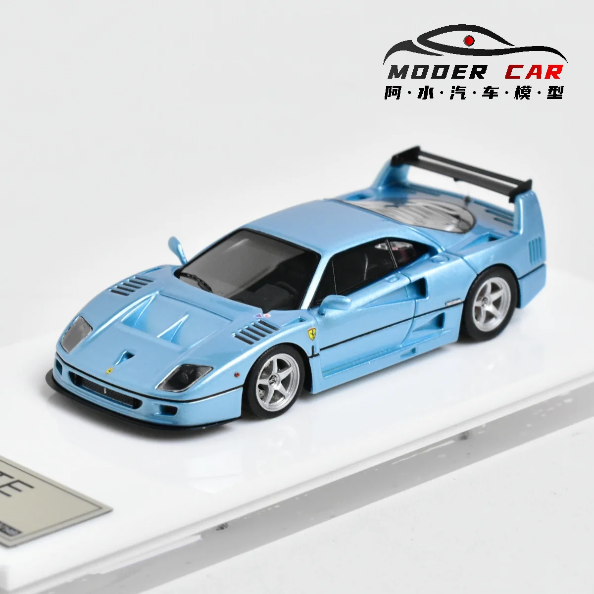 Литая под давлением модель автомобиля из смолы DMH 1:64 F40 GTE