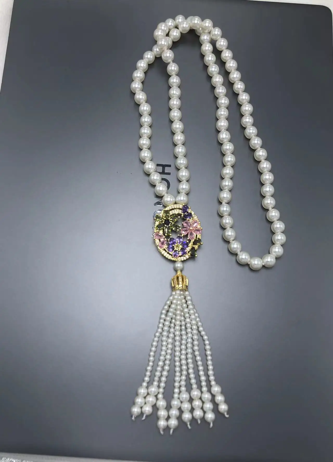 Женская цепочка с жемчужными бусинами 1 шт.