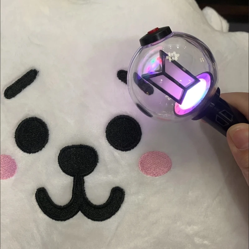 Фото В наличии: Хит продаж! Миниатюрный светящийся брелок-подвеска K-pop Army Ver 4 для фанатов, украшение для концертов и рюкзаков, подарок. №3
